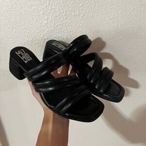 Miz Mooz Heeled Sandals Womens 38 NEW Black Oceania Padded Straps Modern Chic